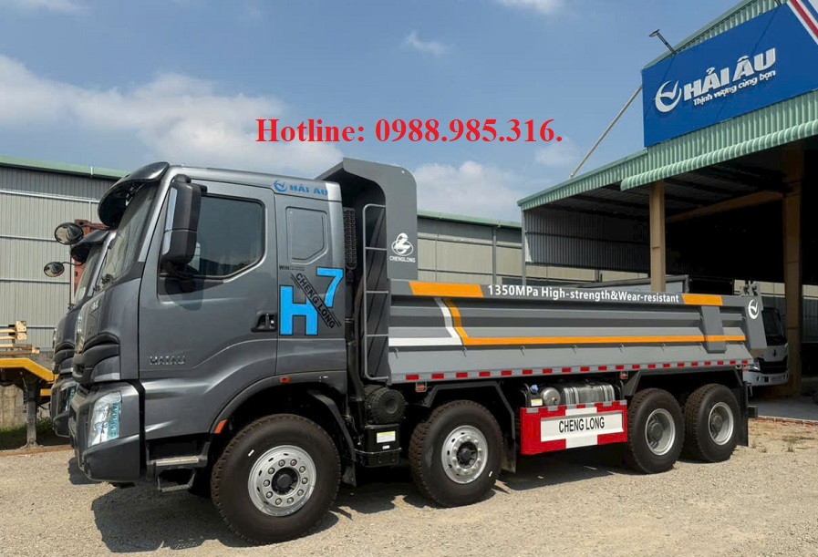 Xe ben 4 chân máy 390hp